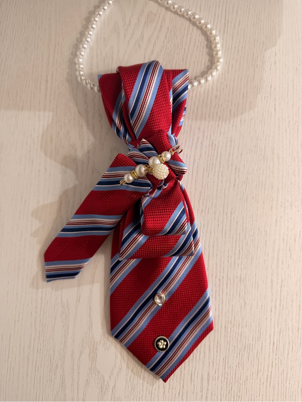 Classic Red Striped Necktie with Pearl Accent